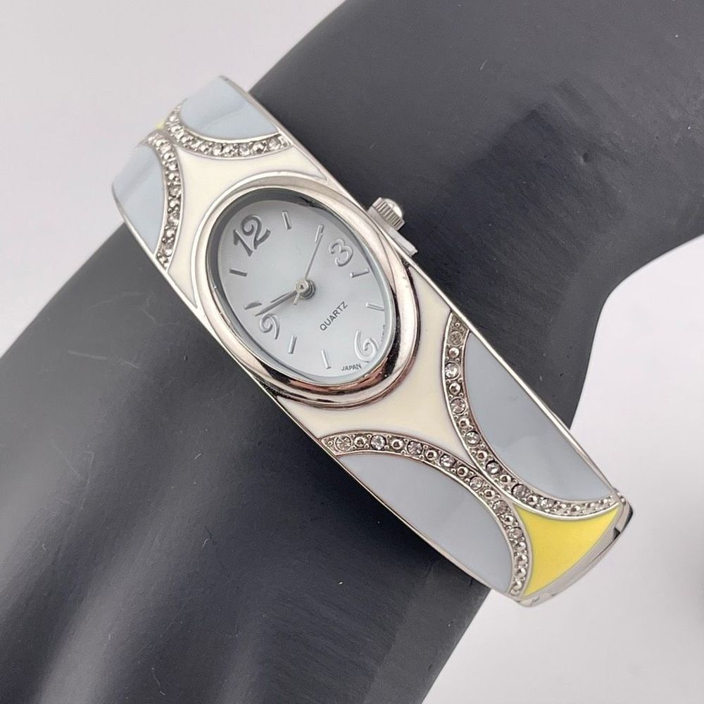 Avon New Dawn Cuff Watch Never Worn Bangle
